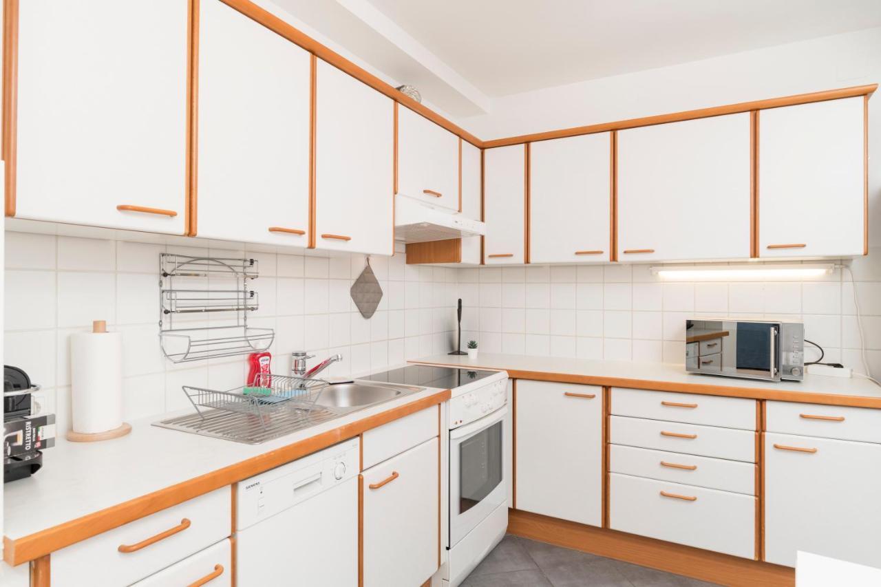 Stephansdom Premium Apartments Wina Bagian luar foto