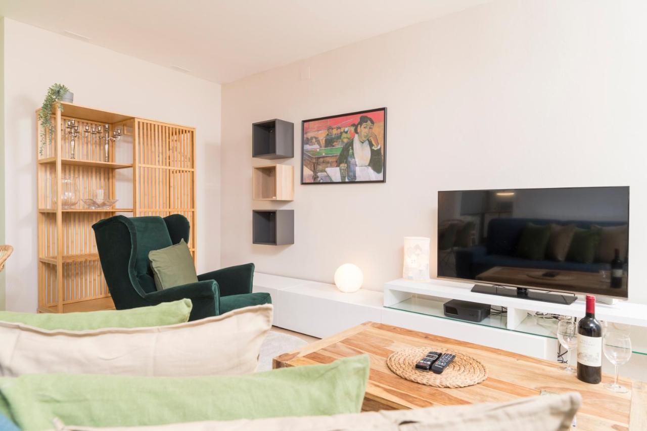 Stephansdom Premium Apartments Wina Bagian luar foto